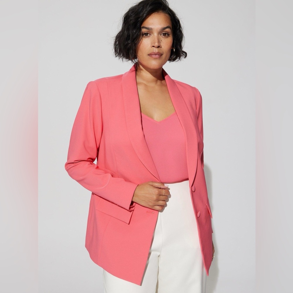 NWT TORRID TORRID Soho Studio Refined Crepe Blazer - SIZE 4 - Picture 4 of 8